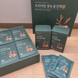 서울약사신협 약사신협_생녹용 진액_70ml x 30포 — 4점을 준 리뷰어가 2021년 7월 올린 사용 사진