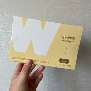 디오르 파인화이트 — 5점을 준 리뷰어가 2022년 1월 올린 사용 사진