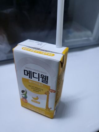 메디웰 페디아드링크 미니 바나나맛 — 4점을 준 리뷰어가 2022년 8월 올린 사용 사진