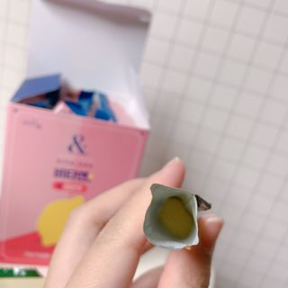 비타앤C 레몬맛, 망고맛 — 5점을 준 리뷰어가 2021년 4월 올린 사용 사진