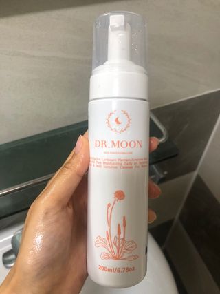 MF프리 [닥터문] 유산균 락토케어 질경초 여성청결제 200ml (폼타입) — 5점을 준 리뷰어가 2022년 6월 올린 사용 사진
