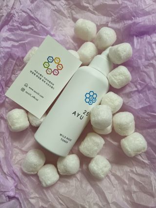 AYU25[아유트웬티파이브] 피부건강에 꼭 필요한 pH 약산성 와일드 로즈토너 — 4점을 준 리뷰어가 2021년 4월 올린 사용 사진