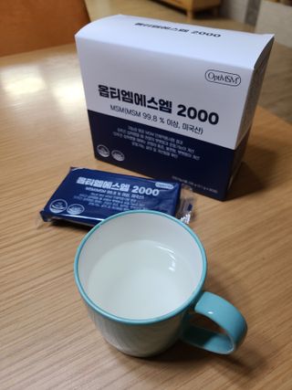 바른비타민 옵티엠에스엠2000 1박스 60포 관절 연골 복합건강기능식품 — 3점을 준 리뷰어가 2021년 6월 올린 사용 사진