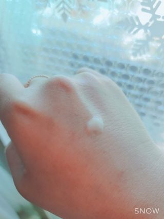[후르디아] 미백 기능성 감귤 브라이트닝 크림 — 5점을 준 리뷰어가 2021년 4월 올린 사용 사진