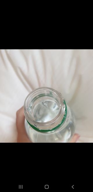 몽베스트 Montbest with Sparkling water Plain 20병 — 5점을 준 리뷰어가 2021년 11월 올린 사용 사진
