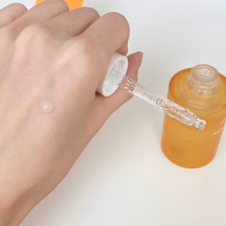 체르엠 스템앤셀 비타민 브라이트닝 에센스 30ml 1개 — 5점을 준 리뷰어가 2022년 1월 올린 사용 사진