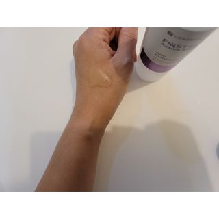 리더스코스메틱 리더스 퍼스트 샷 액티브 에센스 에이지 컨트롤 — 5점을 준 리뷰어가 2021년 11월 올린 사용 사진