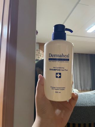 더마힐 헤어 컨디셔닝 샴푸 500ml 3종 중 택1 — 5점을 준 리뷰어가 2021년 3월 올린 사용 사진