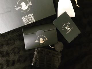 헤임달 Glossy 악어가죽 카드지갑 — 5점을 준 리뷰어가 2021년 5월 올린 사용 사진