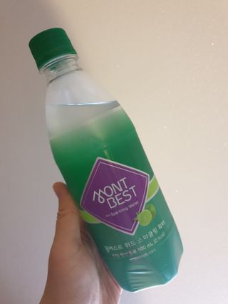 몽베스트 Montbest with Sparkling water Lime20병 — 5점을 준 리뷰어가 2021년 10월 올린 사용 사진