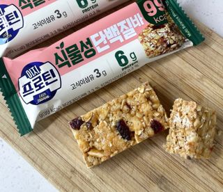 이지프로틴바 3종x각 2ea (고단백질바, 멀티단백질바, 식물성단백질바) — 5점을 준 리뷰어가 2024년 2월 올린 사용 사진