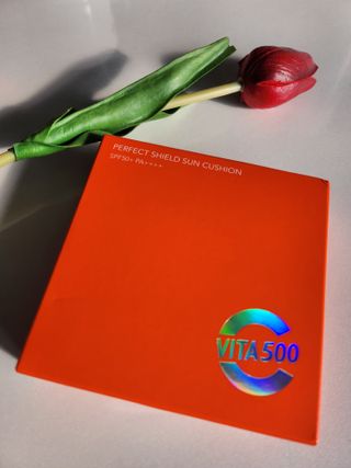 광동생활건강 MF[광동] 비타500✨주름개선·미백·SPF50+🌞퍼펙트쉴드 빅 선쿠션 본품 — 5점을 준 리뷰어가 2024년 5월 올린 사용 사진