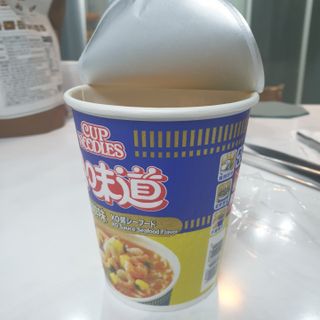 NISSIN 닛신 컵누들  4종 - 씨푸드오리지날, 씨푸드 스파이시, 씨푸드 커리, 씨푸드 XO소스 — 5점을 준 리뷰어가 2022년 12월 올린 사용 사진