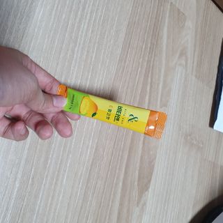 비타앤C 레몬맛, 망고맛 — 4.5점을 준 리뷰어가 2021년 7월 올린 사용 사진