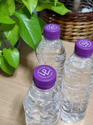 몽베스트 [MONTBEST]위드어스 500mL 20병 — 5점을 준 리뷰어가 2022년 11월 올린 사용 사진