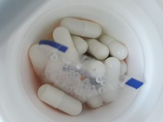 프리마인 성큼다가온 봄, 이너뷰티를 챙겨야 피부도 화사하게, 컨디션도 활기차게. 흡수율을 높인 고효율 비타민. — 4점을 준 리뷰어가 2022년 4월 올린 사용 사진