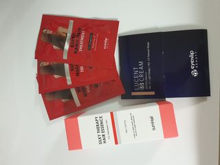 썸헤어 / SUMHAIR 썸헤어 실키 테라피 헤어 에센스 — 5점을 준 리뷰어가 2021년 6월 올린 사용 사진