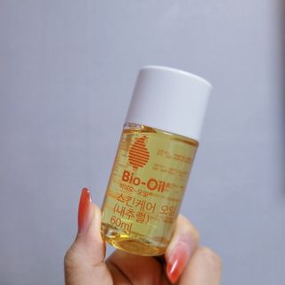 바이오오일 [바이오-오일] 스킨케어 오일 내추럴 60ml — 5점을 준 리뷰어가 2021년 5월 올린 사용 사진