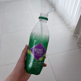 몽베스트 Montbest with Sparkling water Lime20병 — 5점을 준 리뷰어가 2022년 8월 올린 사용 사진