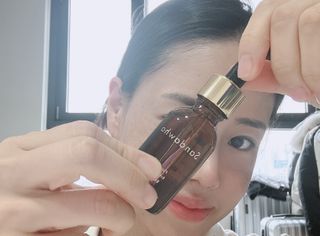 스킨큐어 산다화 비타민c 화이트닝 에센스 30ml — 5점을 준 리뷰어가 2023년 12월 올린 사용 사진
