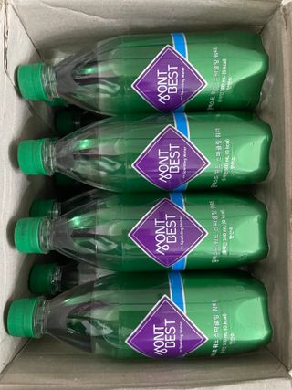 몽베스트 Montbest with Sparkling water Plain 20병 — 4.5점을 준 리뷰어가 2022년 5월 올린 사용 사진