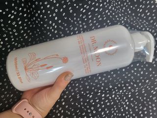 프리[닥터문] 유산균 락토케어 질경초 여성청결제 1000ml (젤타입) — 5점을 준 리뷰어가 2022년 9월 올린 사용 사진