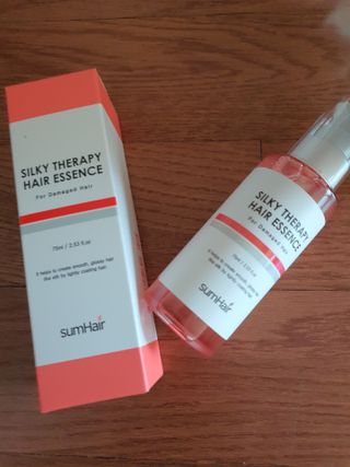 썸헤어 / SUMHAIR 썸헤어 실키 테라피 헤어 에센스 — 3점을 준 리뷰어가 2021년 4월 올린 사용 사진