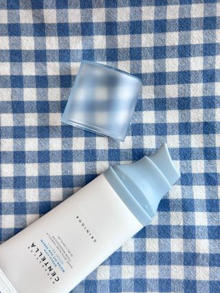 [스킨1004] 마다가스카르 센텔라 히알루-시카 워터핏 선세럼 50ml — 5점을 준 리뷰어가 2024년 5월 올린 사용 사진