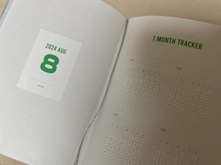 리훈 2024다이어리 아이라이크 모눈다이어리 — 4점을 준 리뷰어가 2023년 9월 올린 사용 사진