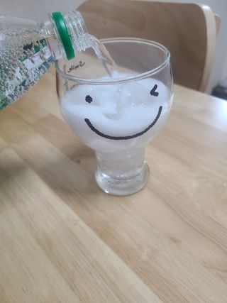 몽베스트 Montbest with Sparkling water Lemon OR Lime 20병(랜덤) — 5점을 준 리뷰어가 2022년 5월 올린 사용 사진