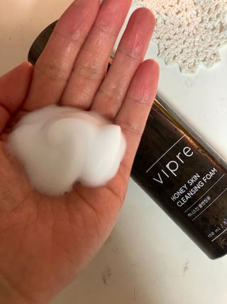비프리코스메틱 허니 스킨 클렌징폼 150ml — 5점을 준 리뷰어가 2023년 2월 올린 사용 사진