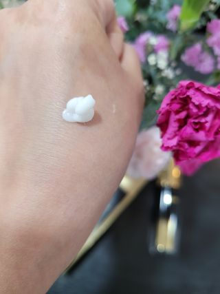 엘러트리 코리아 엘러트리 올인원 세럼 45ml — 5점을 준 리뷰어가 2022년 5월 올린 사용 사진
