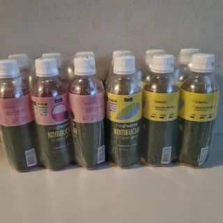 더그레잇티 콤부차 300ml *12개입 (오리지널 6개+베리리치 6개) — 5점을 준 리뷰어가 2022년 7월 올린 사용 사진