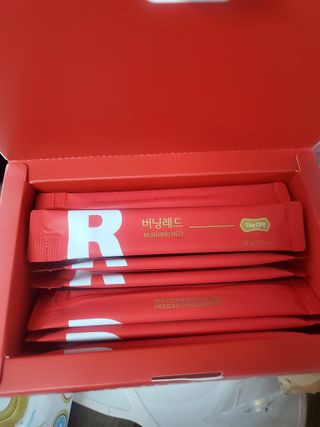 디오르 버닝레드 — 5점을 준 리뷰어가 2022년 1월 올린 사용 사진