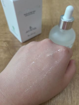 브에노 파리퀸 윌 페이스 오일 — 4점을 준 리뷰어가 2021년 6월 올린 사용 사진