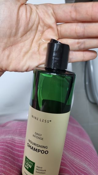 나인레스 데일리 인텐스 너리싱 샴푸 300ml / 10.14 fl.oz — 5점을 준 리뷰어가 2021년 11월 올린 사용 사진