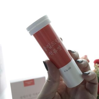 [슬림드랍 석류맛] 건기식 다이어트 보조제 겸 비타민 — 5점을 준 리뷰어가 2022년 1월 올린 사용 사진