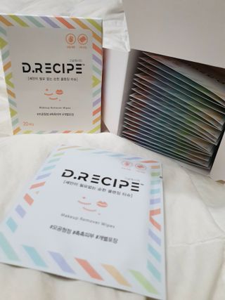 디레시피 세안이 필요없는 순한 클렌징 티슈 — 5점을 준 리뷰어가 2021년 4월 올린 사용 사진