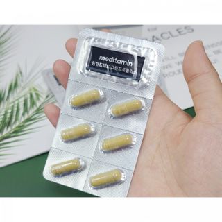 메디타민 원헌드레드 그린프로폴리스 — 5점을 준 리뷰어가 2021년 11월 올린 사용 사진