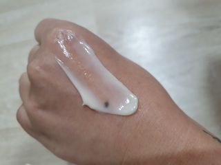 [후르디아] 올리브영 저자극 비건바디로션 — 5점을 준 리뷰어가 2023년 1월 올린 사용 사진