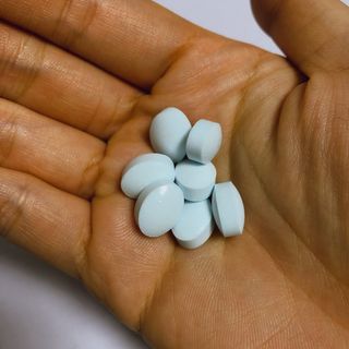 입 냄새 완화에 도움을 주는 에티켓 캔디 앳캔디 스트롱민트 — 5점을 준 리뷰어가 2021년 2월 올린 사용 사진