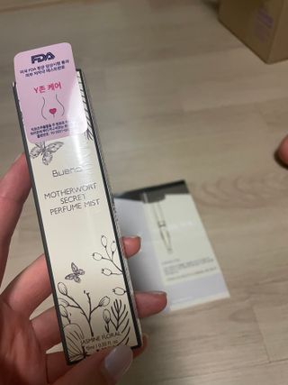 브에노 마더워트 시크릿 퍼퓸 미스트 — 4점을 준 리뷰어가 2021년 6월 올린 사용 사진