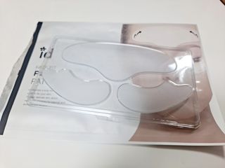 아이디플라코스메틱 아이디 페이스핏 플러스 패치 v2 — 5점을 준 리뷰어가 2021년 4월 올린 사용 사진