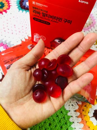 [푸름웰니스] 라바 멀티비타민 구미 36g — 5점을 준 리뷰어가 2022년 1월 올린 사용 사진
