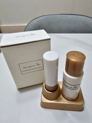 더사가오브수 [사가수] 효혜윤 보태니컬 에너지 에센스인로션 20ml /아이포올 스틱 3g — 5점을 준 리뷰어가 2023년 3월 올린 사용 사진
