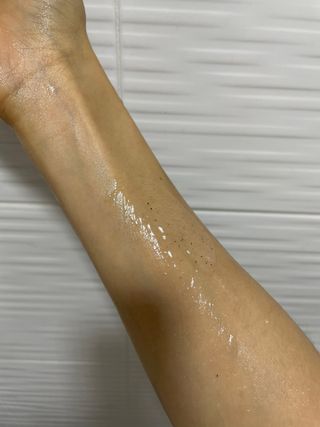 벨먼 내추럴스파 수분광채 스크럽 바디워시 600ml 5종 — 4점을 준 리뷰어가 2022년 5월 올린 사용 사진