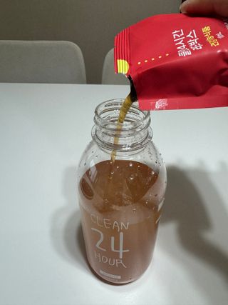 클린24시간 레드박스 1BOX(5포) + 전용보틀(500ml) — 5점을 준 리뷰어가 2024년 1월 올린 사용 사진
