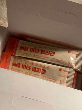 소담스퀘어 상암 [애플트리] 프리미엄 애플 비타 콜라겐 — 5점을 준 리뷰어가 2023년 1월 올린 사용 사진