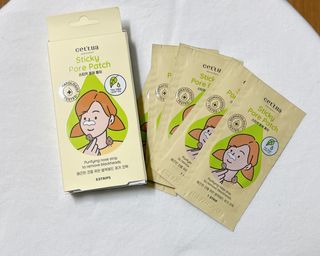 세뚜아(Cettua) 세뚜아 스티키 포어 패치 Cettua Sticky Pore Patch — 5점을 준 리뷰어가 2023년 7월 올린 사용 사진