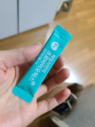 앙팡 패밀리면역 프로바이오틱스 2g x 100포 — 3점을 준 리뷰어가 2022년 10월 올린 사용 사진